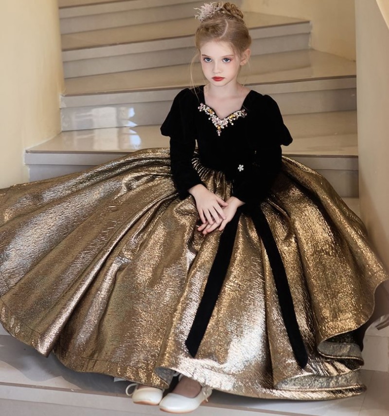 Black brown‌ long sleeve luxury gown